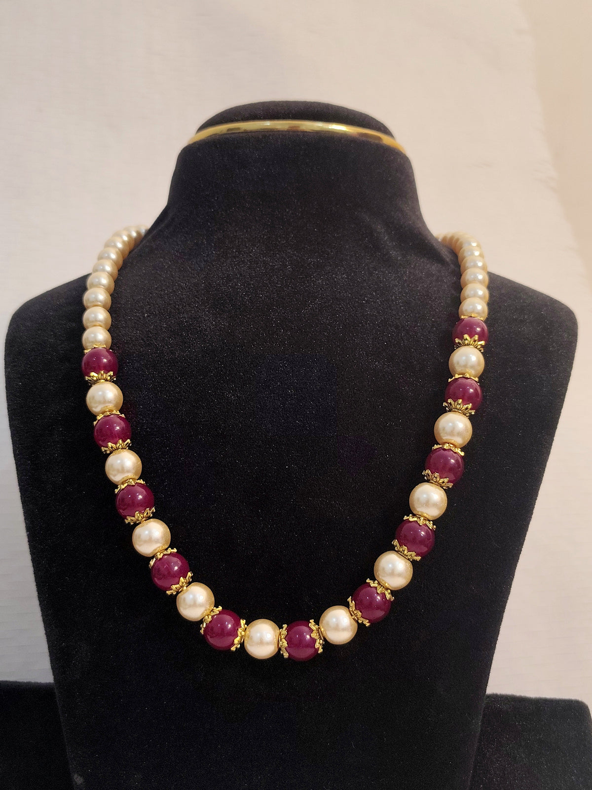 Maroon and Cream Beaded Pearl Necklace with Gold Spacers - view 2