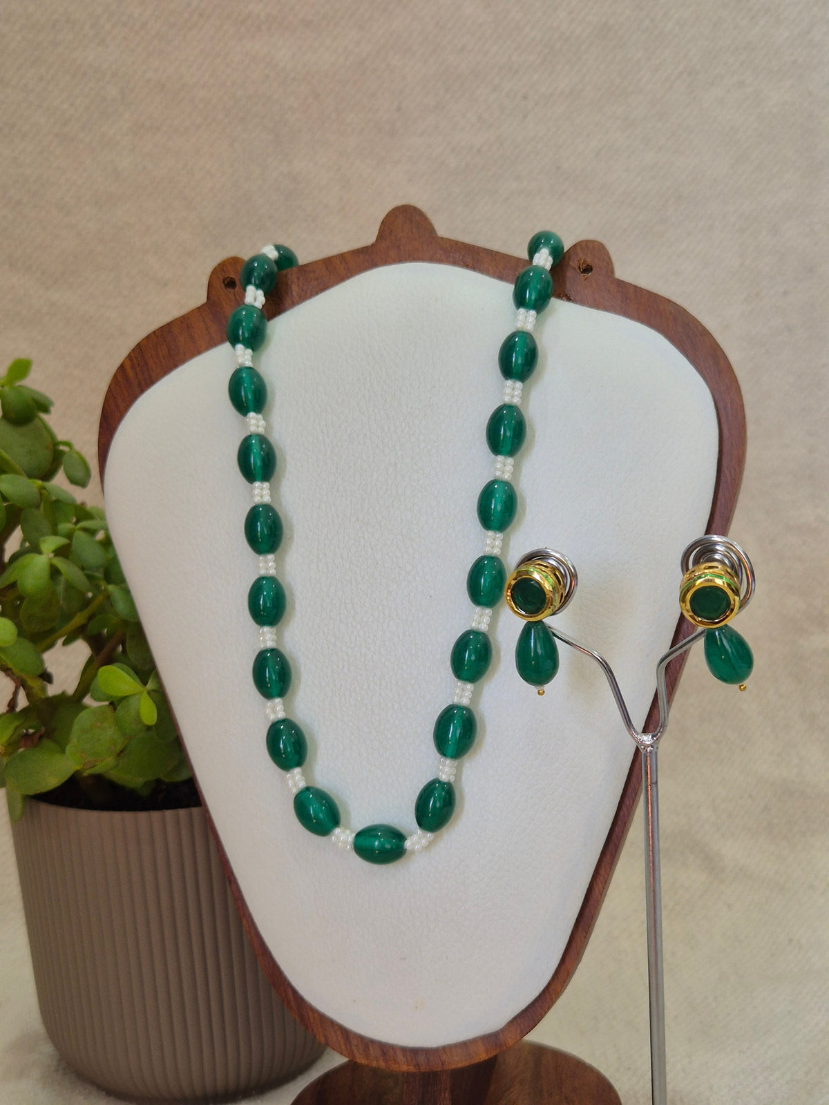 Elegant Green Drop & White Bead Necklace & Earring Set - view 2
