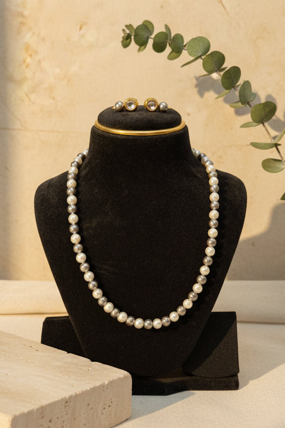 Grey And White Beads Necklace With Metal Earrings - view 2