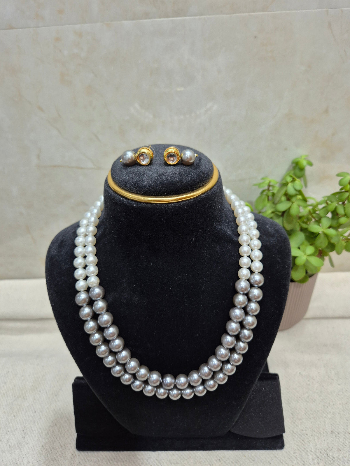 White & Grey Pearl Necklace Set - view 2